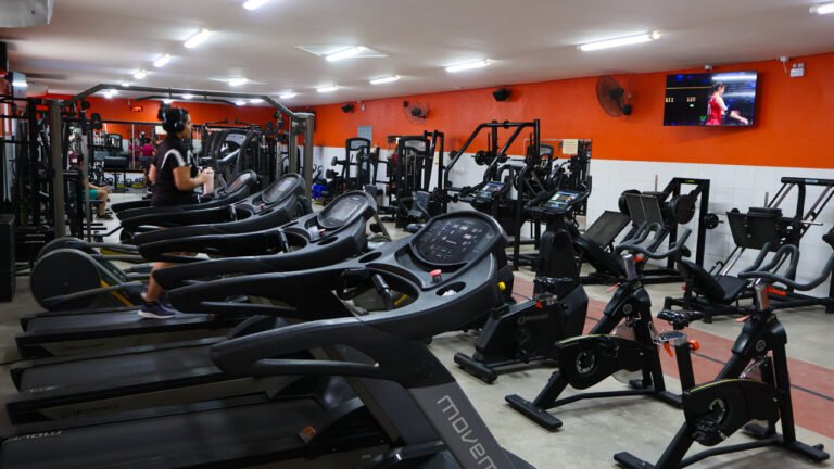 Academia Climatizada - UniFit